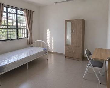 Room in Kulim, KDH