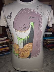Rock band Of Mice & Men vintage merchandise tee