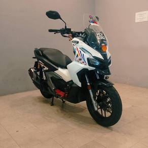 Honda ADV 160