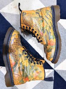 Doc Martens Koi