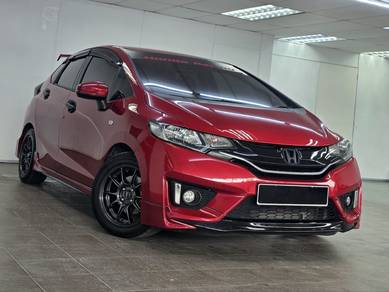 Honda Jazz E in Kajang, SGR