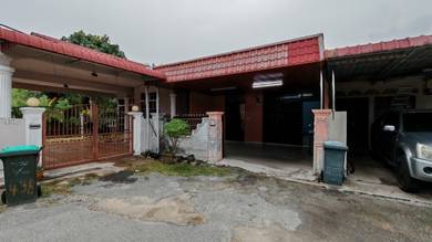 1-storey Terraced House For Sale in Lunas,KDH