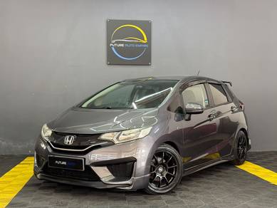 Honda Jazz E in Cheras, KUL