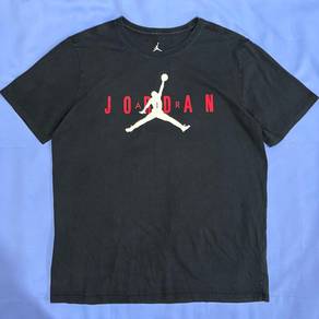 Pre-loved Original Jordan Tshirt L Size Black