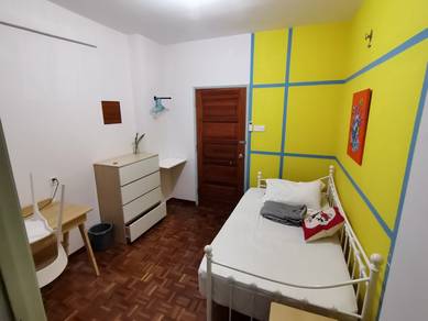 Room in Ampang Hilir, KUL