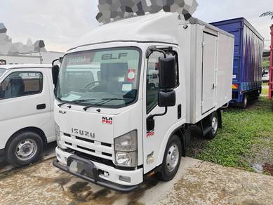 2017 Isuzu NLR77 10ft Box 4800KG 1 owner tip top