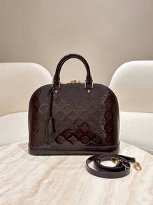 Louis Vuitton Alma PM In Amarantr Monogram Vernis