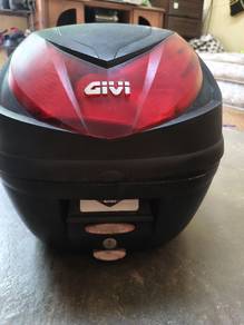 Givi monorack box (honda ex5 110 dreams)