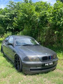 BMW 318i 18i (CKD) in Balik Pulau, PNG