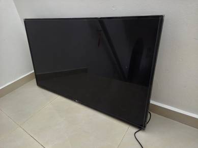 LG 43 Inch LED TV 43LK5000PTA - Good Condition