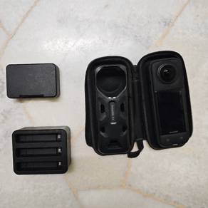 Insta 360 X4 Motorcycle Bundle 