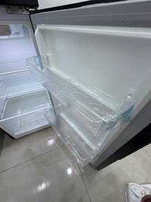 Peti Ais Like New