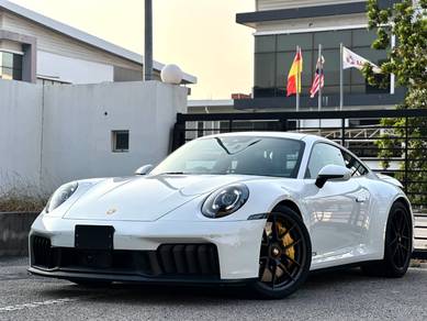 2025 Porsche 911 Carrera CARRERA 4 GTS