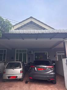 Terraced House For Sale in Chukai,TRG