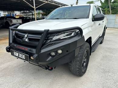 Mitsubishi Triton VGT in Kajang, SGR