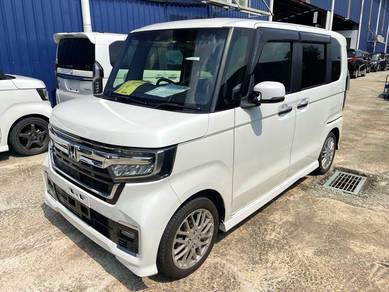 Honda N BOX CUSTOM L TURBO in Kajang, SGR
