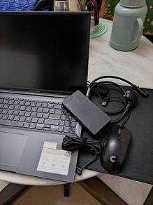 laptop gaming + working