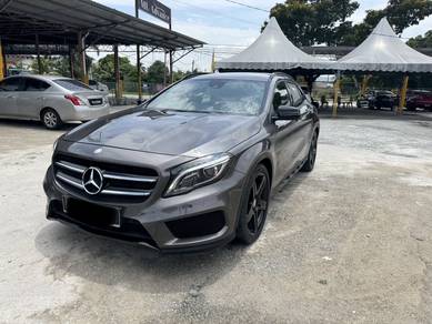 Mercedes Benz GLA250 250 4MATIC (CBU) in Kajang, SGR