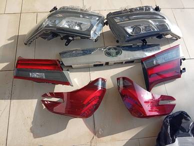 Toyota Alphard headlight and backlight 