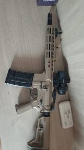 assault besi m4