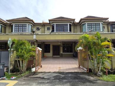 2-storey Terraced House For Sale in Mantin,NSN