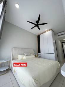Condominium For Rent in Queens Residences Q1 @ Queens Waterfront