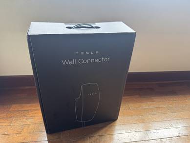 Tesla wall connector(free with car accessories)