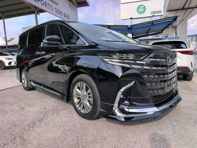 Toyota Alphard Z in Kayu Ara, SGR