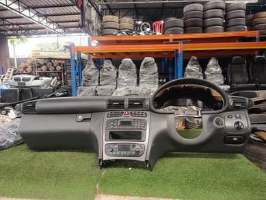 Mercedes Benz W203 C32 AMG Dashboard