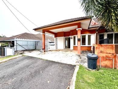 Semi-Detached House For Sale in Sepang,SGR