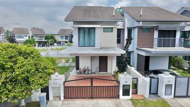 Semi-Detached House For Sale in Telok Panglima Garang,SGR