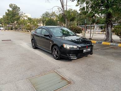 Mitsubishi Lancer in Shah Alam, SGR