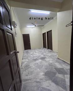 Apartment For Sale in Taman Lembah Maju 600 Apartment