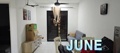 Condominium For Sale in Tri Pinnacle
