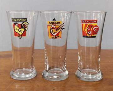 Vintage chicken glass cup Guinness Anchor Anglia