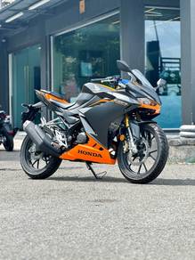 Honda CBR150R