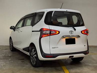 Toyota Sienta in Bukit Jalil, KUL
