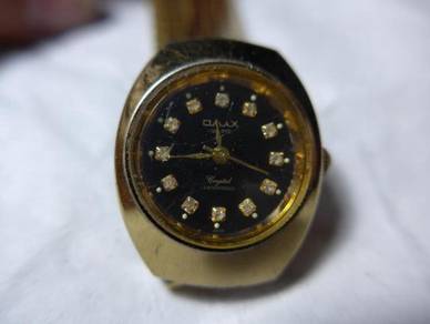 Omax Quartz Watch