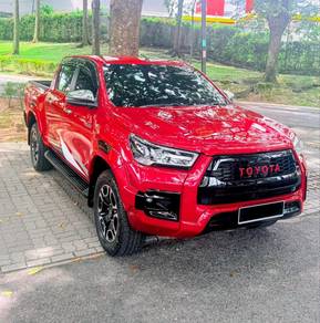 Toyota Hilux DOUBLE CAB 2.4V (AT) 4X4 in Ampang, SGR
