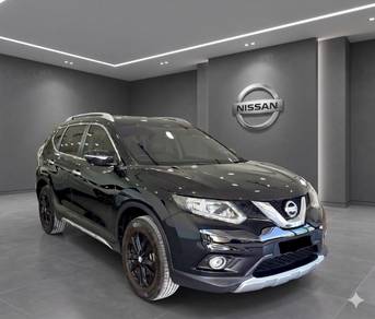 Nissan X-Trail in Greenlane, PNG