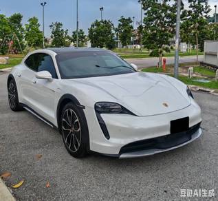 Porsche Taycan 4S CROSS TURISMO in Seri Kembangan, SGR