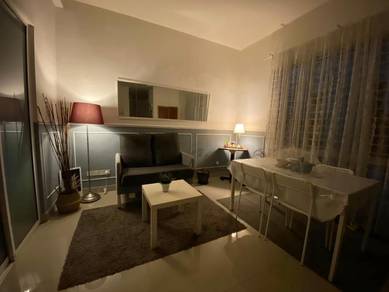 Condominium For Sale in Cova Villa