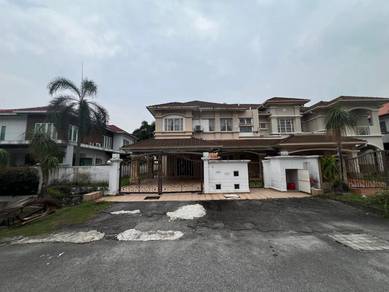 Semi-Detached House For Sale in Subang Jaya,SGR