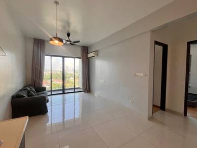 Condominium For Sale in Bay Point @ Country Garden Danga Bay