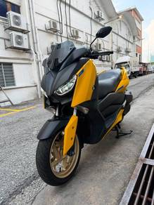 Yamaha XMAX