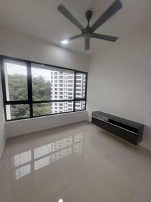 Condominium For Rent in Quinn Residence