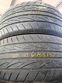 2nd Tyre 225/35/19 Yokohama Advan Fleva 2018 85%