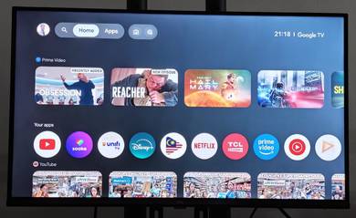 TCL 32” QLED Google  TV V5C
