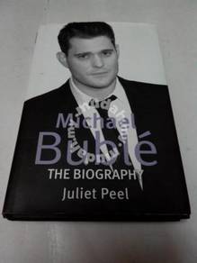 MICHAEL BUBLE - THE BIOGRAPHY BOOK (Hardcover)