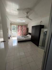 Apartment For Sale in Flora Damansara